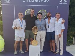 D Maris Bay